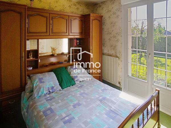 Maison Mayenne 5 pièce(s) 90 m2