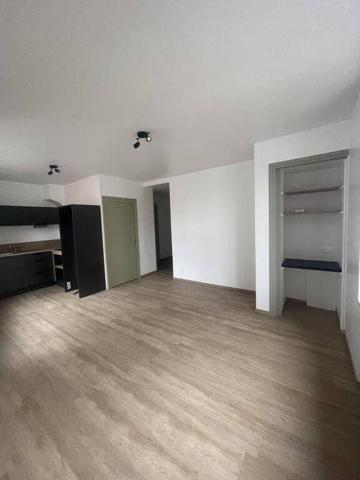 REF 11996 - 20 FAYOLLE - APPARTEMENT AU 2EME ETAGE AVEC ASCENCEUR