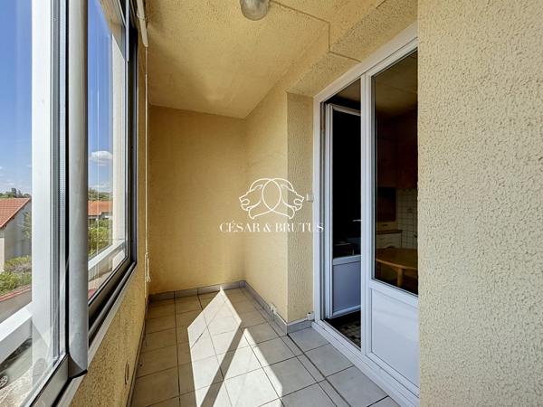 Appartement T3/T4 de 65 m2 proche bords de Loire à Roanne