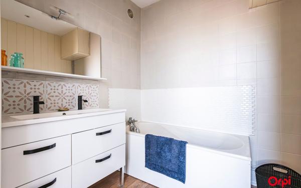 Appartement à vendre    4 pièces • 90 m2 Reims