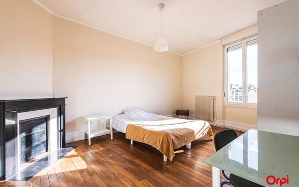 Appartement à vendre    4 pièces • 90 m2 Reims