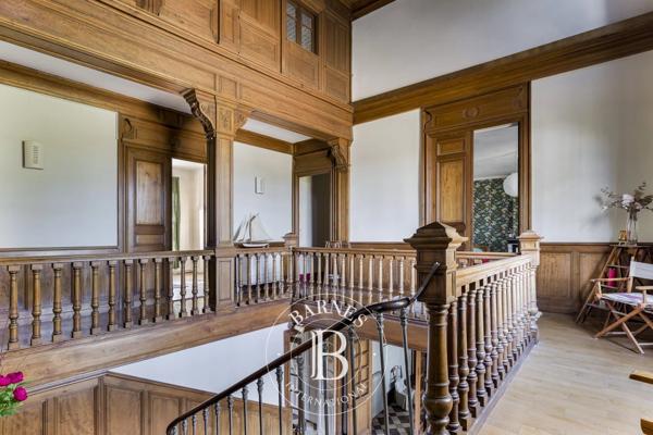 Gaillac, Hôtel particulier 7 Chambres -  480 m² à vendre