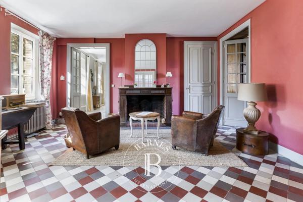 Gaillac, Hôtel particulier 7 Chambres -  480 m² à vendre