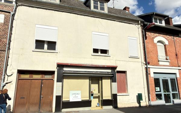 Maison à vendre    5 pièces • 326 m2 Péronne