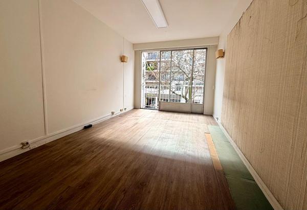 EXCLUSIVITÉ: 4 pièces lumineux à fort potentiel avec loggia ? Avenue recherchée
