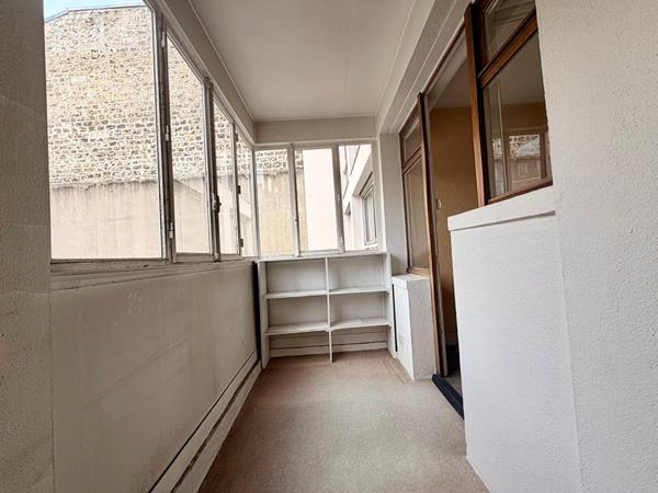 EXCLUSIVITÉ: 4 pièces lumineux à fort potentiel avec loggia ? Avenue recherchée