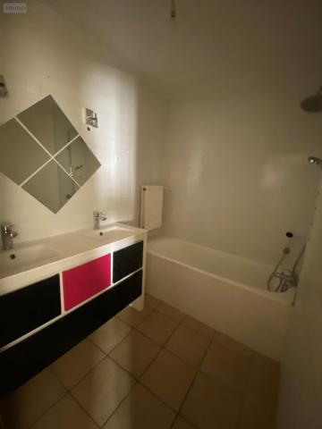 Appartement rénové à louer à Cluny en Saône-et-Loire (71250), ref :   
Centre-ville