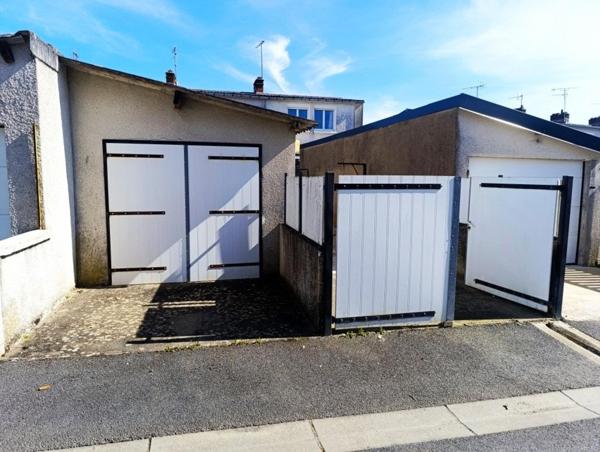 Maison de ville avec terrasse et garage – 85 m² – Issoudun