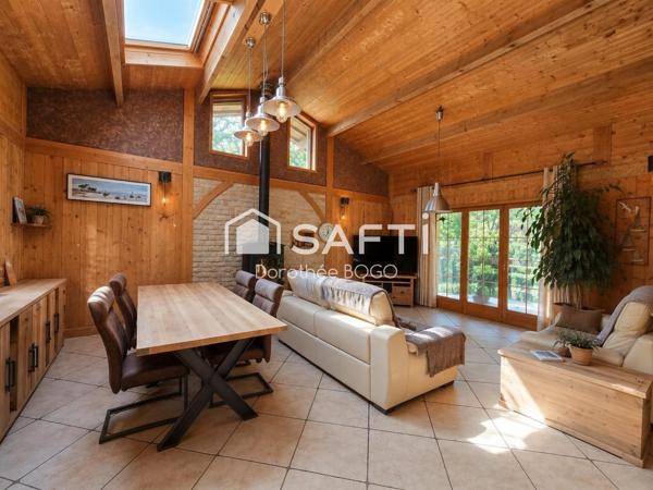 Maison de plain-pied - 90m² + dépendances - grand jardin arboré