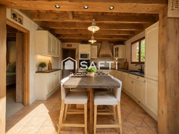 Maison de plain-pied - 90m² + dépendances - grand jardin arboré