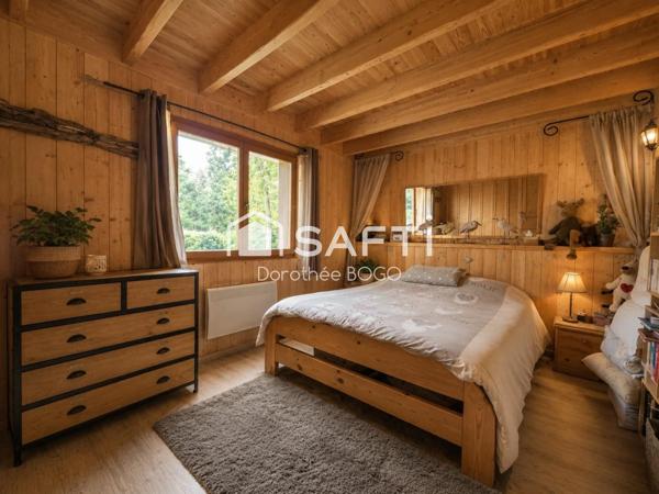 Maison de plain-pied - 90m² + dépendances - grand jardin arboré