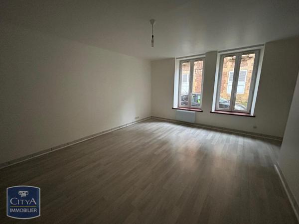 Location appartement Charleville-Mézières (08000) 2 pièces 58.48m²