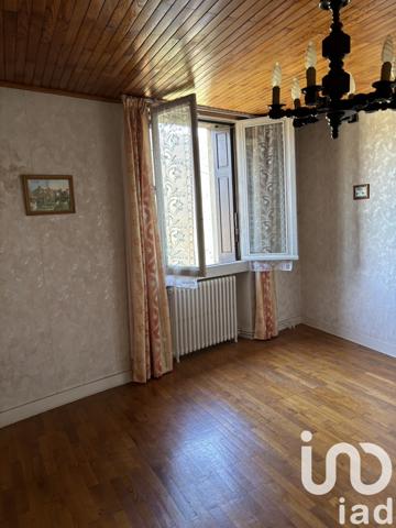 Maison à vendre 13 pièces 180 m² La Valla-en-Gier