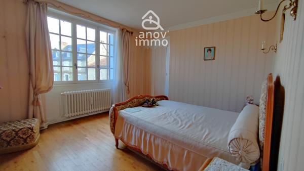 Maison de village
                                                                                                                                                                                                                                                                                                                        5 pièce(s)                                                                                                                                                                                                          3 chambre(s)                                                                                                                                                                                                          116  m²
