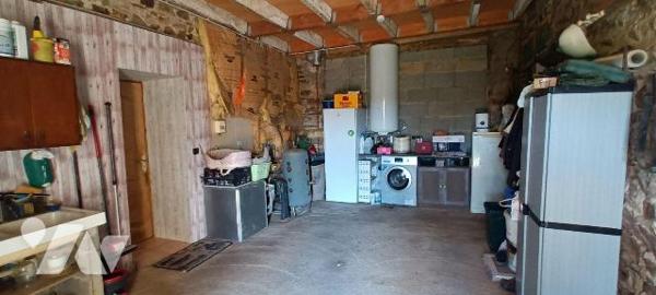 Maison à Vendre à Arquenay (53170) en Mayenne (53)

Située entre Arquenay et Meslay du maine,...