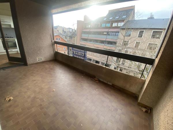 LOCATION FAUX T5 RODEZ SANS FRAIS D AGENCE