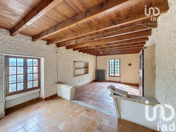 Maison de village 12 pièces de 262 m² à Mouriès (13890)