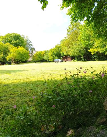 Terrain de 10 907 m²