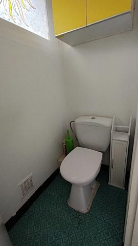 Immeuble à vendre BENODET (29) un commerce et deux appartements jardin