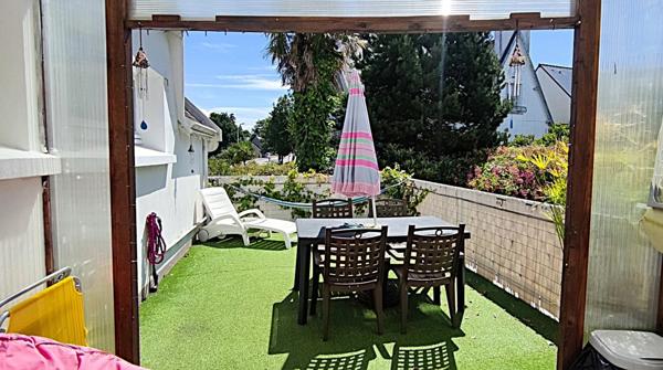 Immeuble à vendre BENODET (29) un commerce et deux appartements jardin