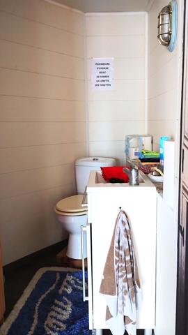 Immeuble à vendre BENODET (29) un commerce et deux appartements jardin