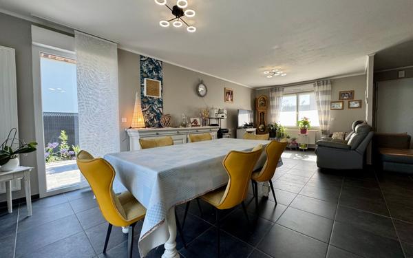 Maison à vendre    3 pièces • 85 m2 Hazebrouck