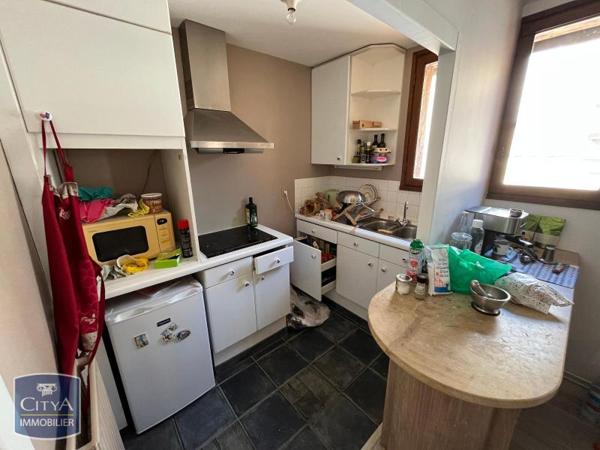 Appartement à louer 2 pièces 62.24m²