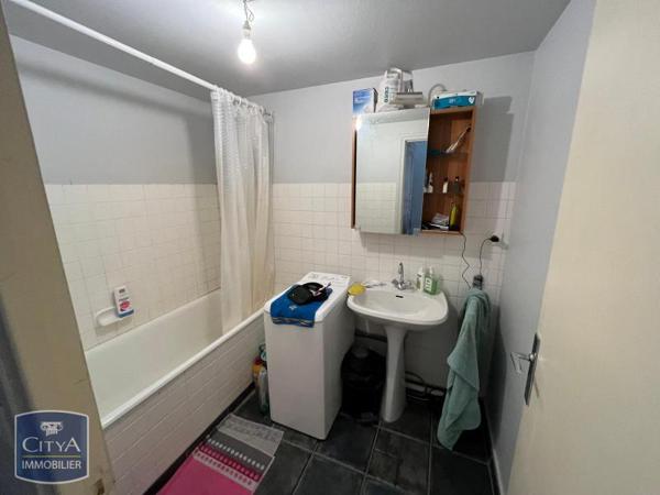 Appartement à louer 2 pièces 62.24m²