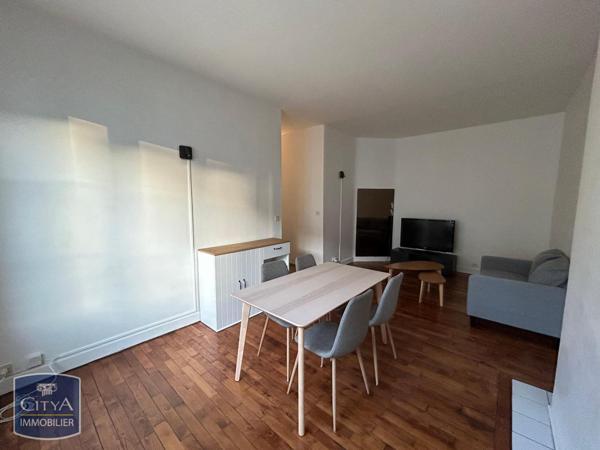 Appartement à louer 2 pièces 43.56m²