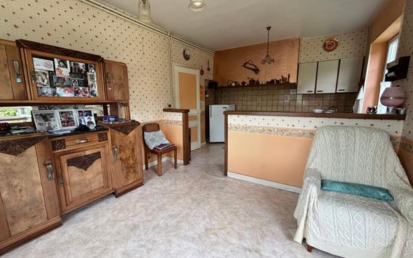 Maison à vendre    5 pièces • 130 m2 Mézières-sur-Issoire