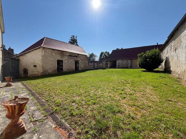 Maison Ecueille 7 pièce(s) 250 m2