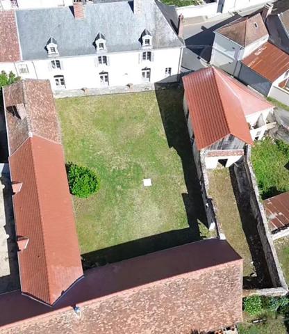 Maison Ecueille 7 pièce(s) 250 m2