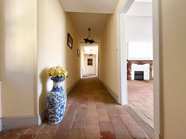 Maison Ecueille 7 pièce(s) 250 m2