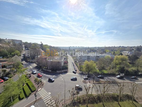 Vente Appartement94 m² - 5 Pièces - SAINT GERMAIN EN LAYE (78100)