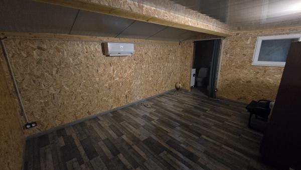 Local Commercial 5 pièces - 155 m² Exclusivité efficity