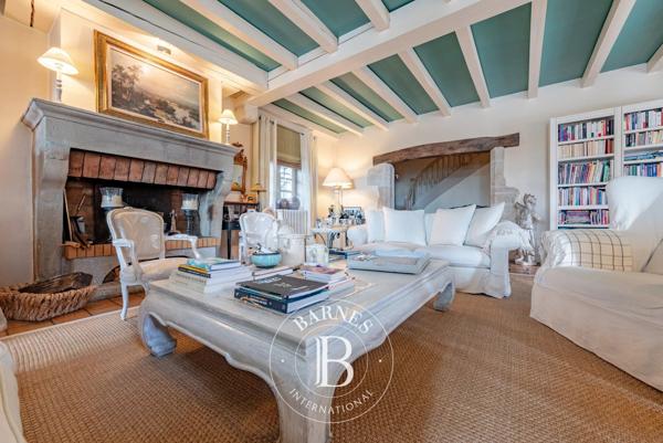 Annecy, Propriété 7 Chambres -  525 m² à vendre