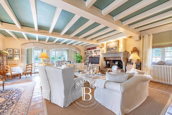 Annecy, Propriété 7 Chambres -  525 m² à vendre
