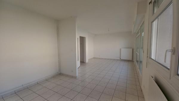 APPARTEMENT T3 PETIT COURONNE