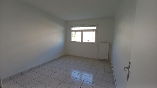 APPARTEMENT T3 PETIT COURONNE