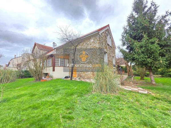 Vente Maison 6 pièces 93 m2 à Villiers-le-Bel