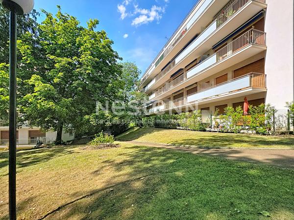 Versailles - Résidence Pershing | 2 pièces avec double terrasse, cave et parking