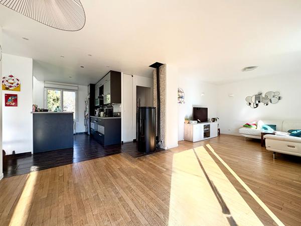 Maison Plaisir 6 pièce(s) 130 m2