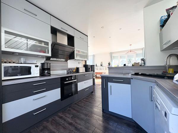 Maison Plaisir 6 pièce(s) 130 m2