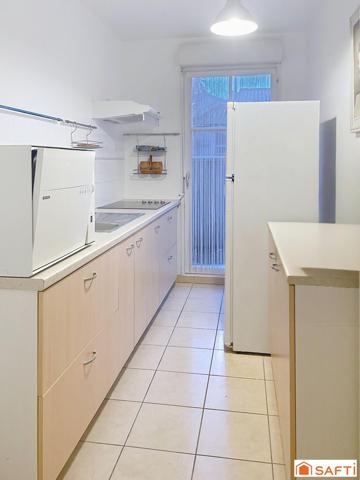 Appartement T3 - 63.5 m2 - RDC terrase de 15 m2 - proche tous commerces - écoles - RER C