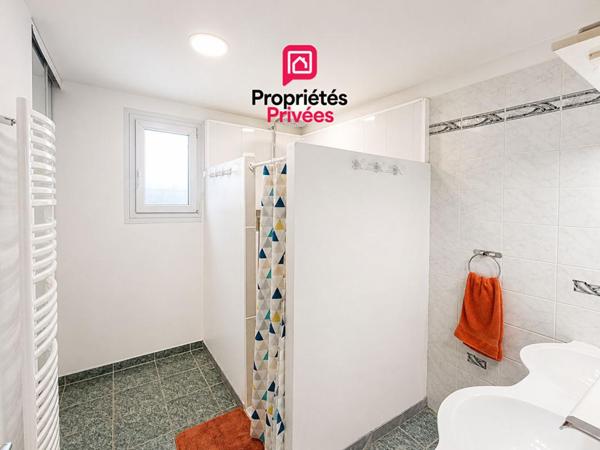 CHEMAUDIN ET VAUX ? Maison individuelle 6 Pièces sans vis-à-vis - 4 Chambres- 2 Terrasses- Terrain piscinable