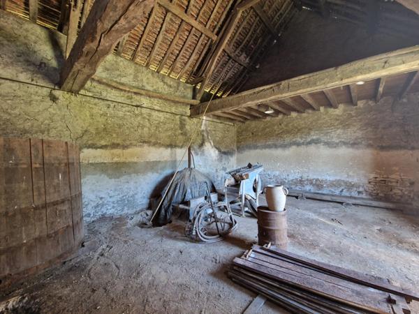 Ancien corps de ferme dans le lochois