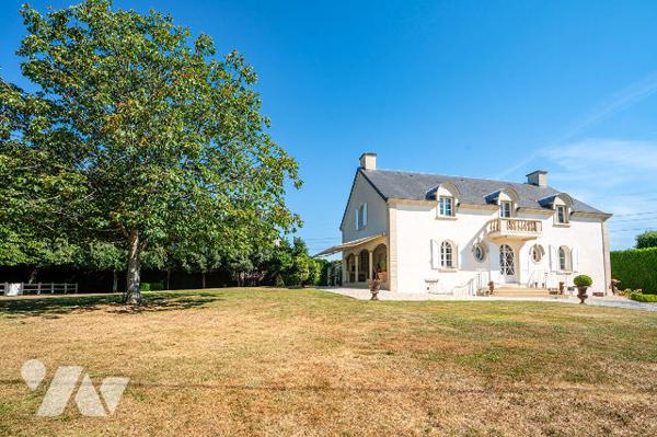 NOUVEAUTE - SAINT GREGOIRE - MAISON BLANCHE  -Maison de Maître Contemporaine
