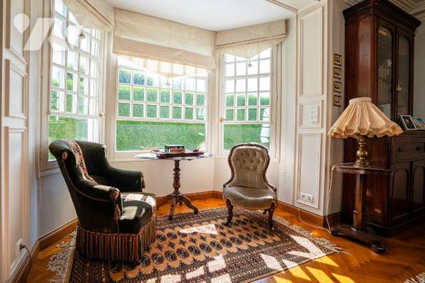 NOUVEAUTE - SAINT GREGOIRE - MAISON BLANCHE  -Maison de Maître Contemporaine