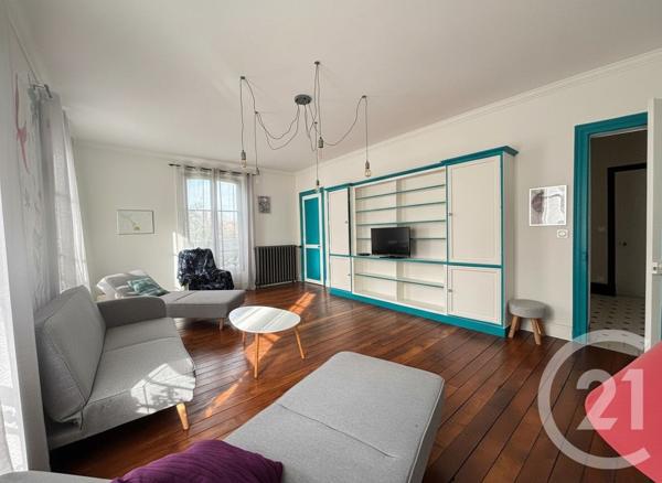 Maison à vendre  11 pièces - 259,70 m2 MERY SUR OISE - 95