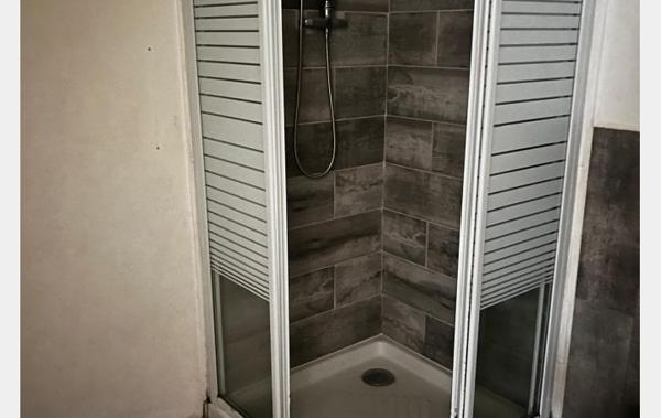 Vente Immeuble 4 lots avec locataires à rafraîchir Ille-sur-tet   